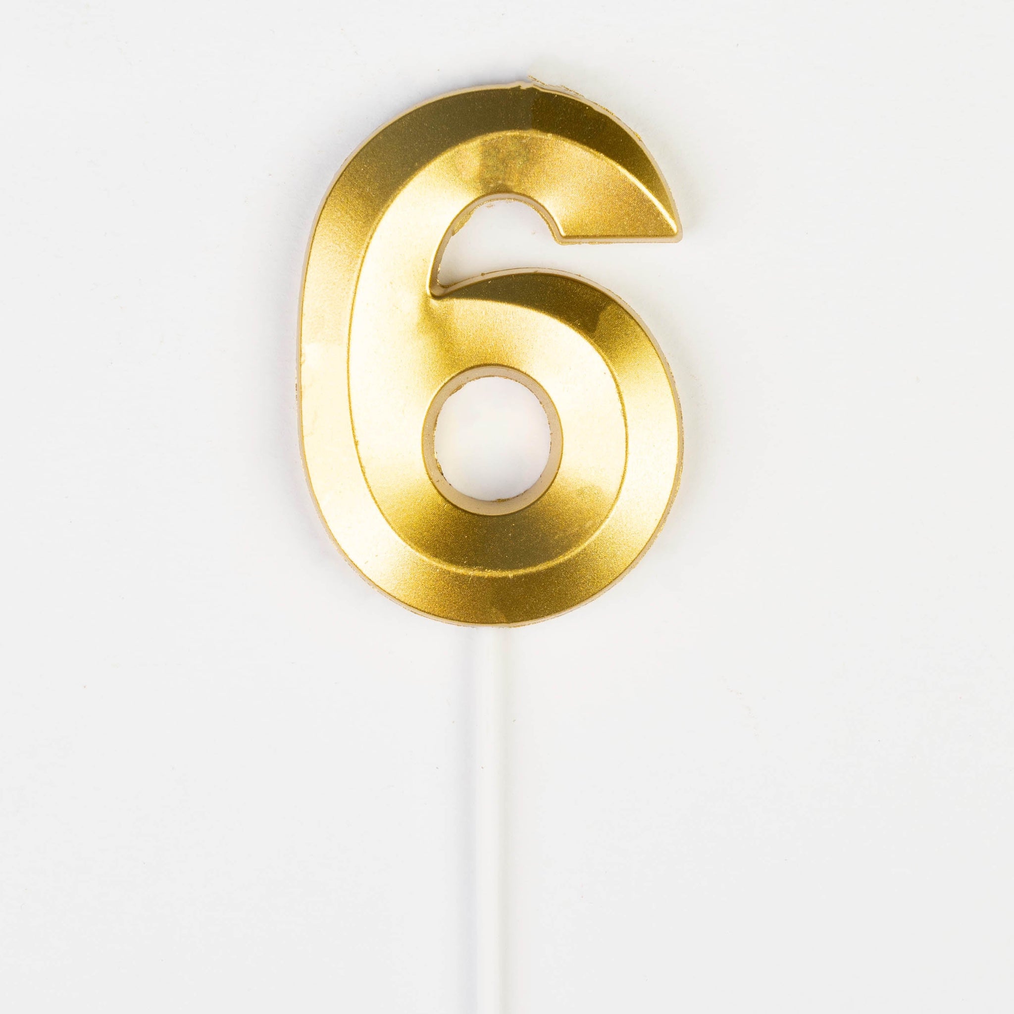 Bougie d’Anniversaire Chiffre 6 Dorée – Petit Format